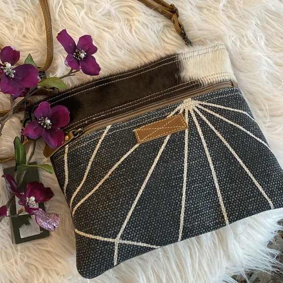 NEW MYRA BAG crossbody - Picture 2 of 13